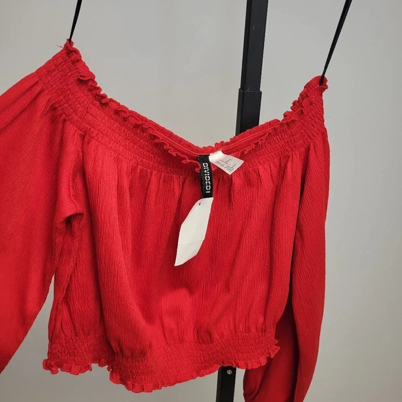 H&m Divided Off Shoulder  Top - Picture 2 of 4